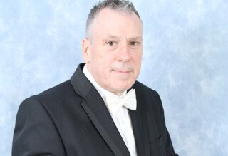 David Hirst - composer and arranger David Hirst - composer and arranger - Obrasso